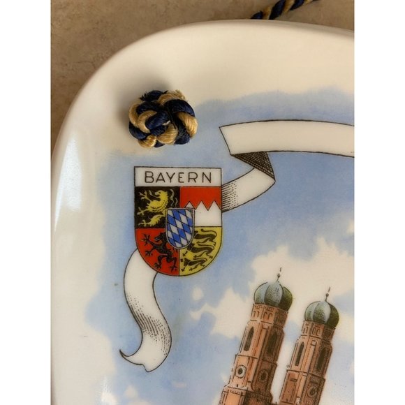 Vintage AK KAISER W Germany Hanging Munchen Dish - Picture 3 of 8
